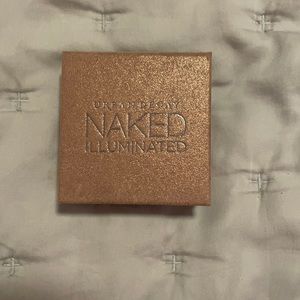 Urban Decay Naked Illuminated Lit